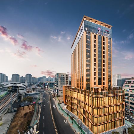 Gloucester Hotel Инчон Екстериор снимка