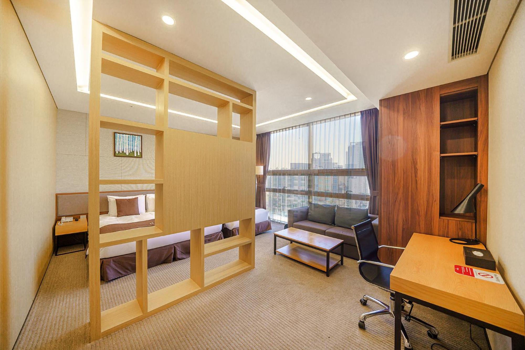 Gloucester Hotel Инчон Екстериор снимка