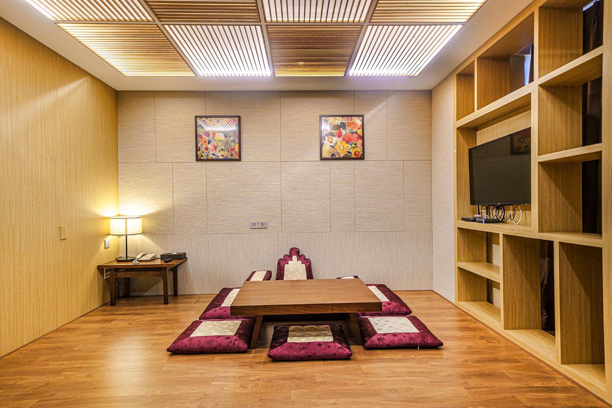 Gloucester Hotel Инчон Екстериор снимка