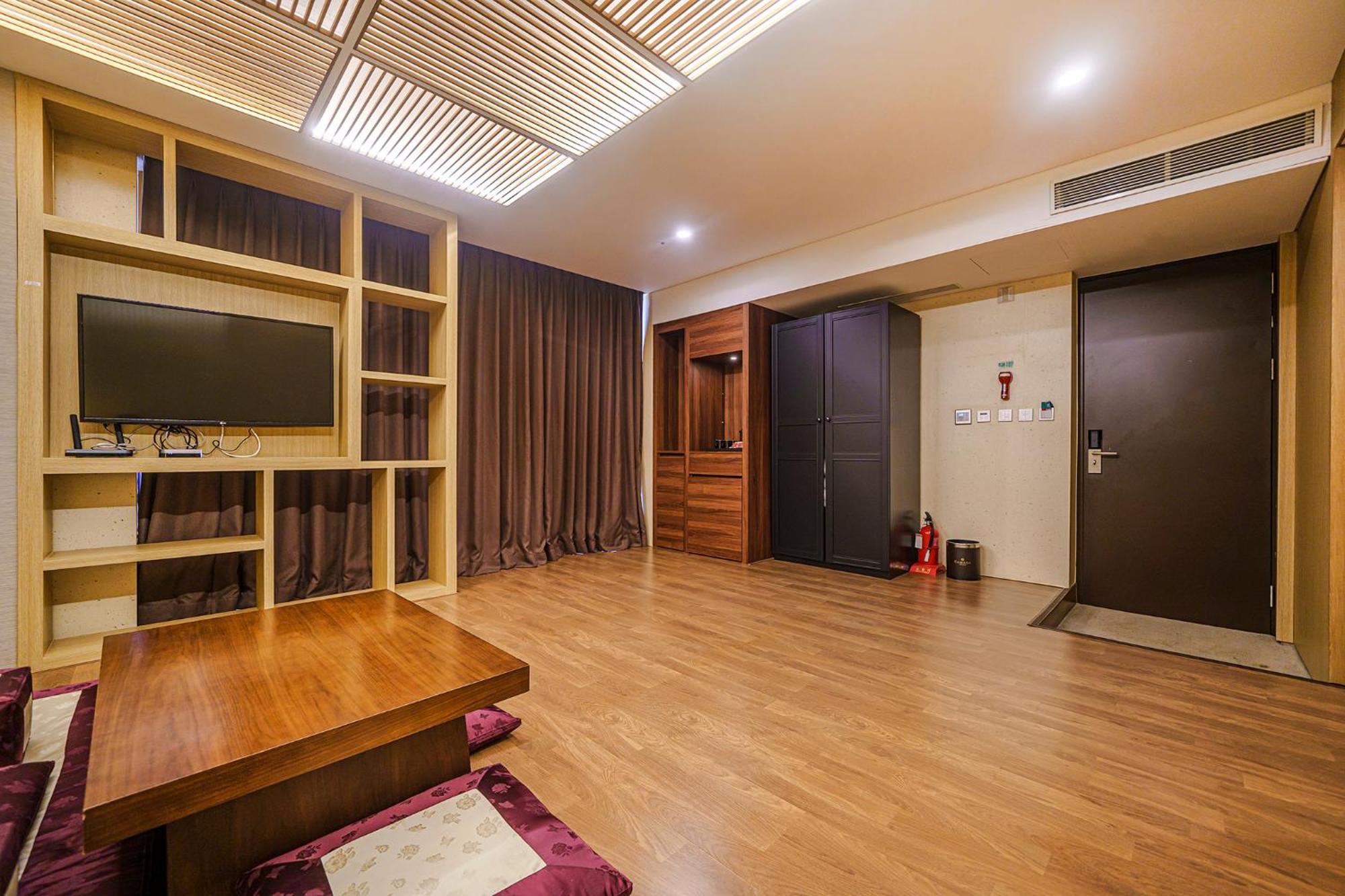 Gloucester Hotel Инчон Екстериор снимка