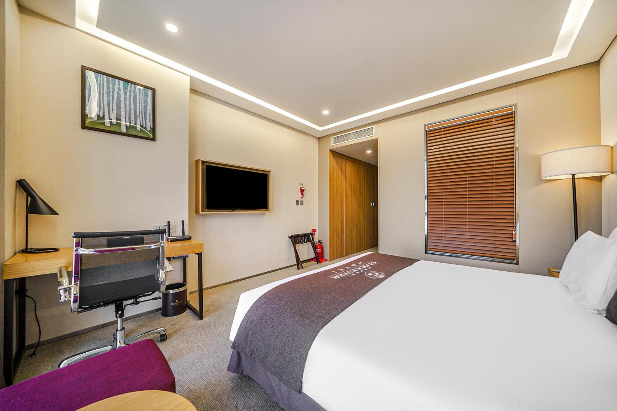 Gloucester Hotel Инчон Екстериор снимка