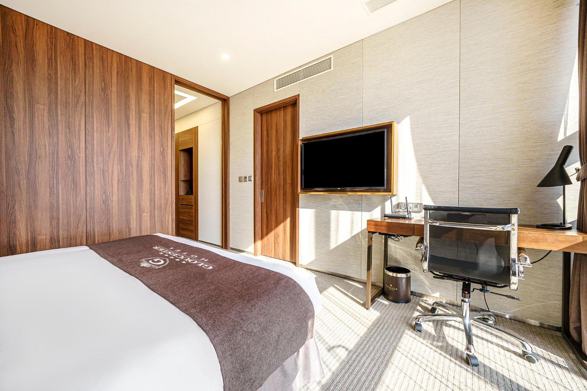 Gloucester Hotel Инчон Екстериор снимка